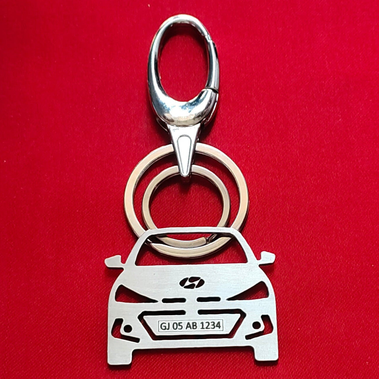 Hyundai - Elantra